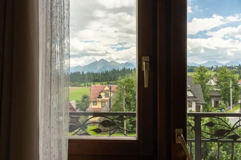 Zdjęcie Tarnica gdzie nocleg - najlepsze opcje, które nie zrujnują budżetu