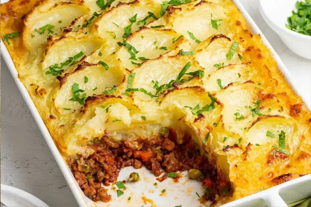 Zdjęcie Prosta zapiekanka z mięsem i ziemniakami, która zachwyci każdego