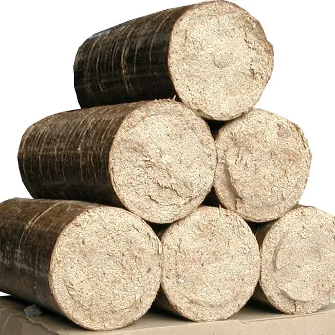 Zdjęcie Tona brykietu ile to drewna – porównanie opłacalności i objętości