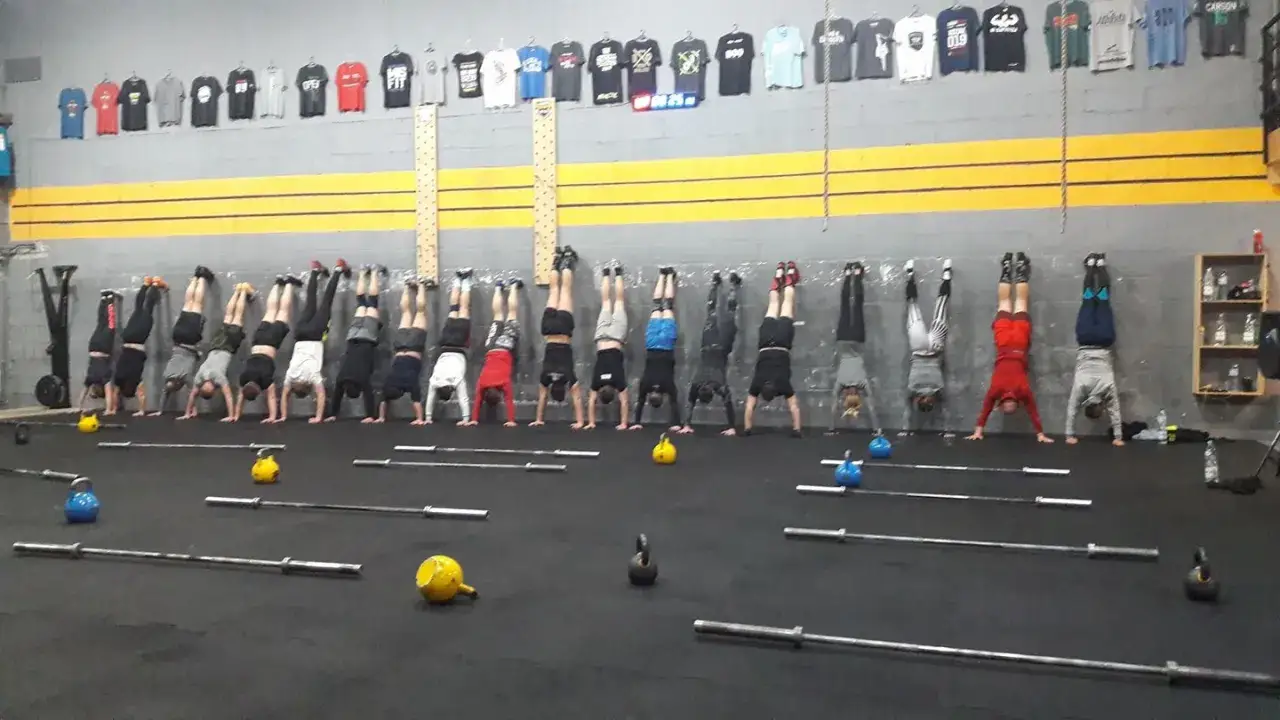Zdjęcie Gdzie znaleźć najlepsze kluby CrossFit w Warszawie i zacząć trenować