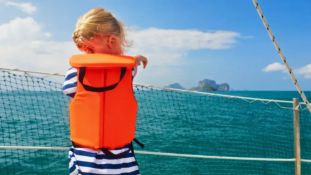 Zdjęcie Kapok dla dziecka: Jak wybrać bezpieczny i dopasowany? Przewodnik