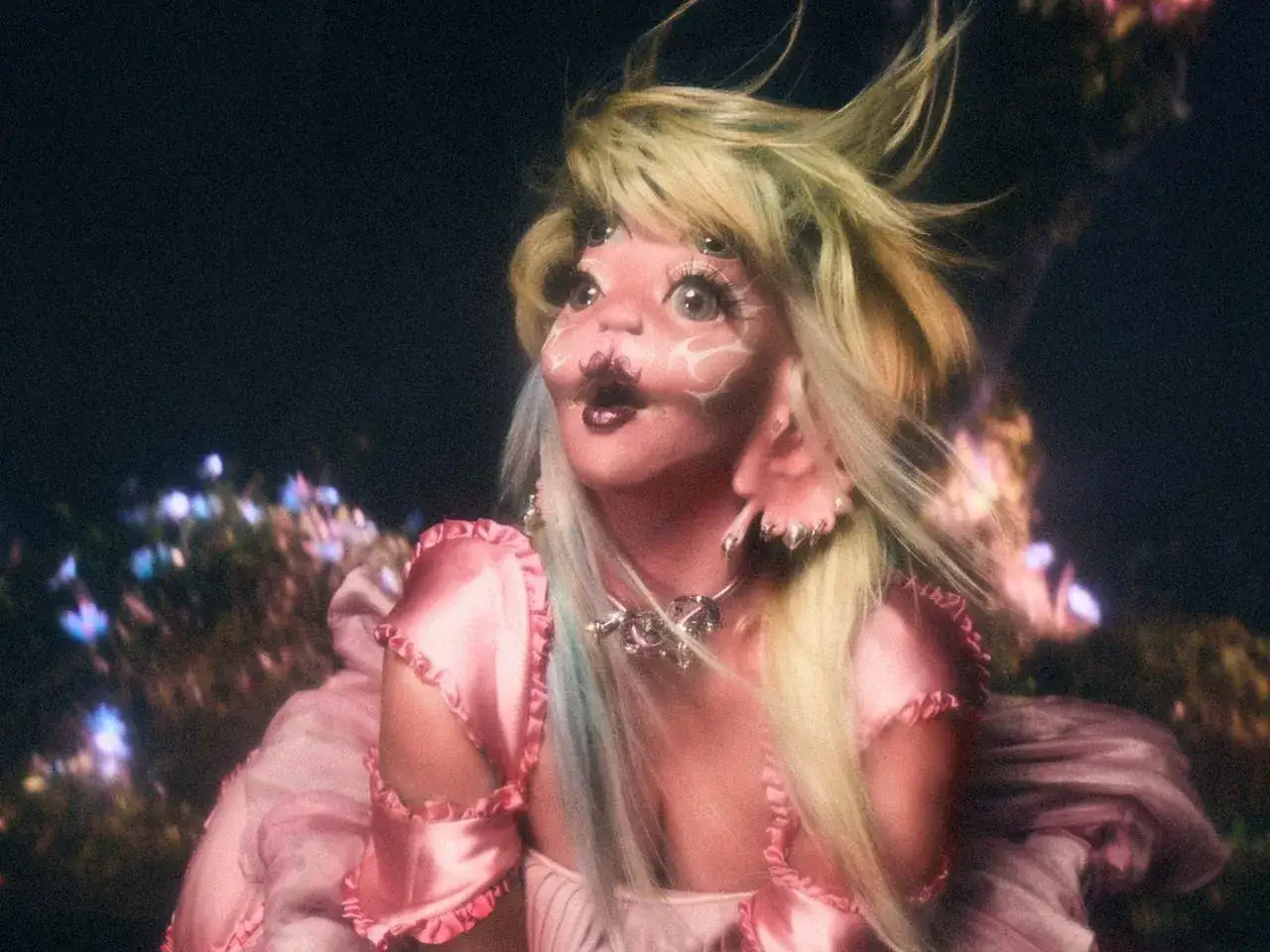 Zdjęcie Ile trwa koncert Melanie Martinez? Sprawdź, by nie przegapić!