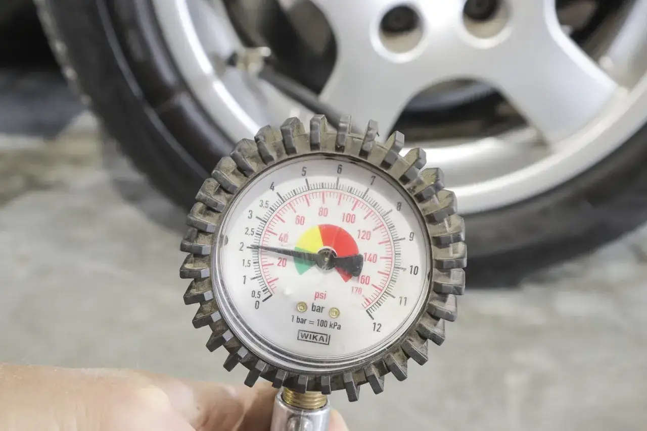 Zdjęcie Jakie opony wybrać do Honda CR-V, aby uniknąć problemów na drodze?