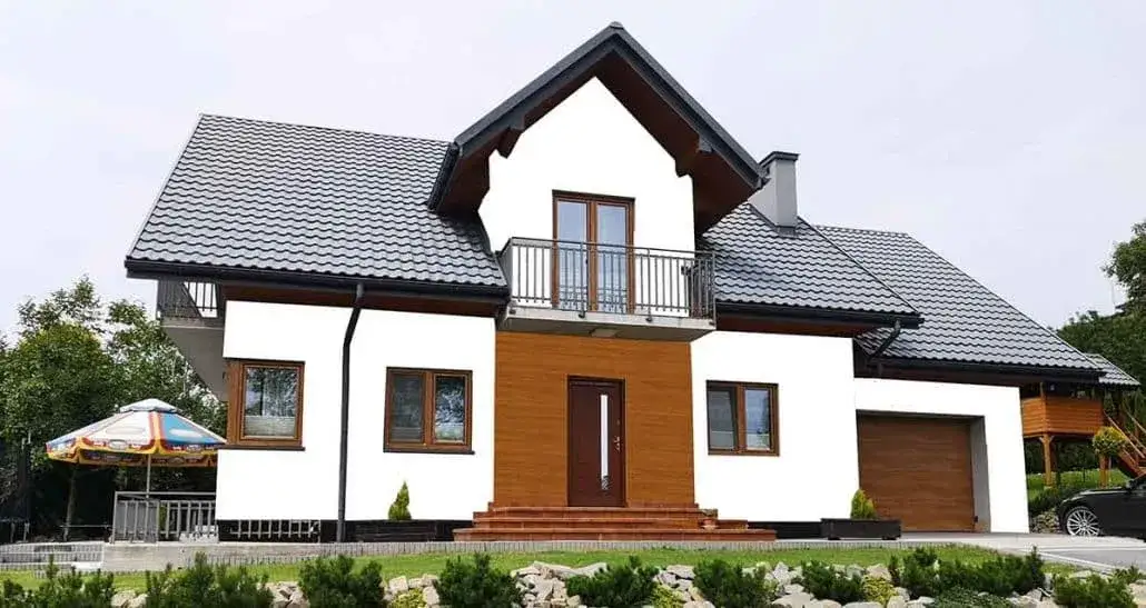 Zdjęcie Idealne kolory elewacji do brązowego dachu i białych okien, które zachwycą