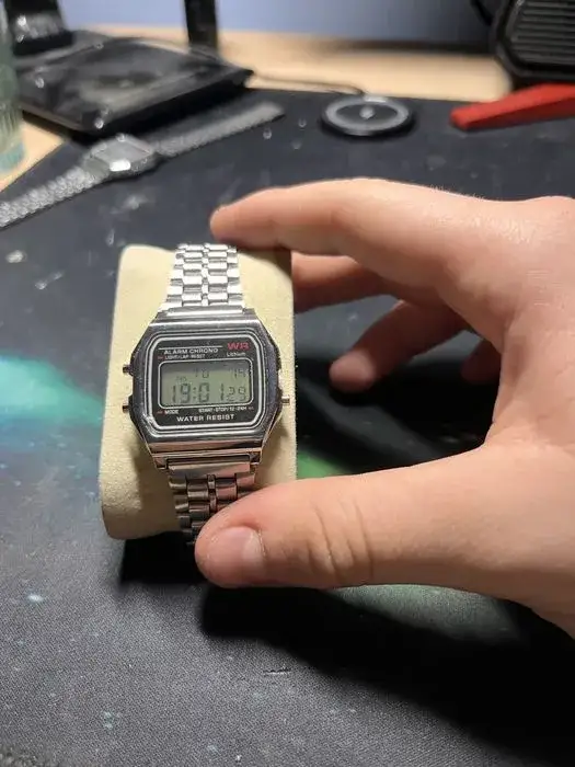 Zdjęcie Jak znaleźć idealne zegarki męskie Casio na OLX bez przepłacania