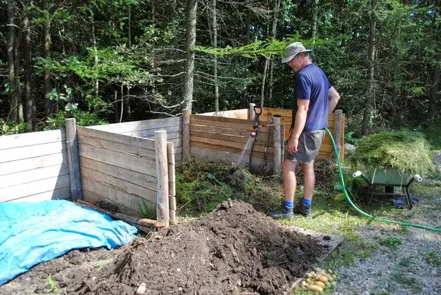 Zdjęcie Jak się robi kompost - proste kroki do efektywnego kompostowania