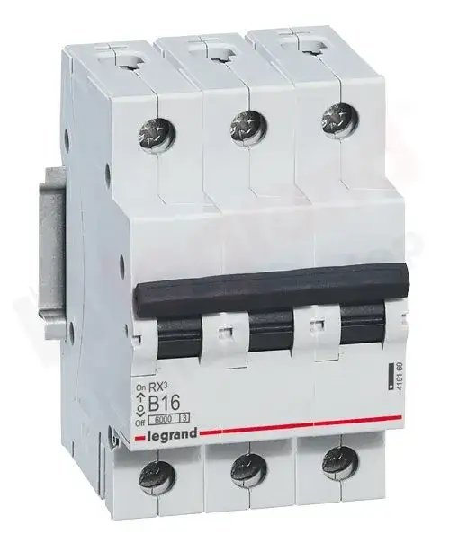 Zdjęcie Jaki bezpiecznik do indukcji 400v – uniknij błędów i wybierz właściwy