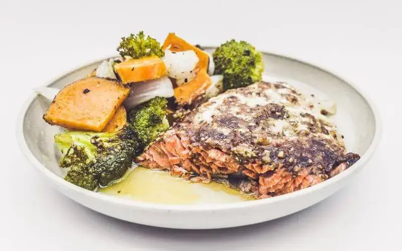 Zdjęcie Gdzie zjeść w Kętrzynie? Odkryj najlepsze restauracje i smaki