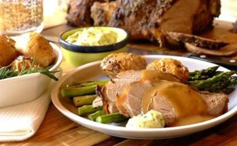 Zdjęcie Jak piec baraninę, aby była soczysta i pełna smaku? Sprawdź!