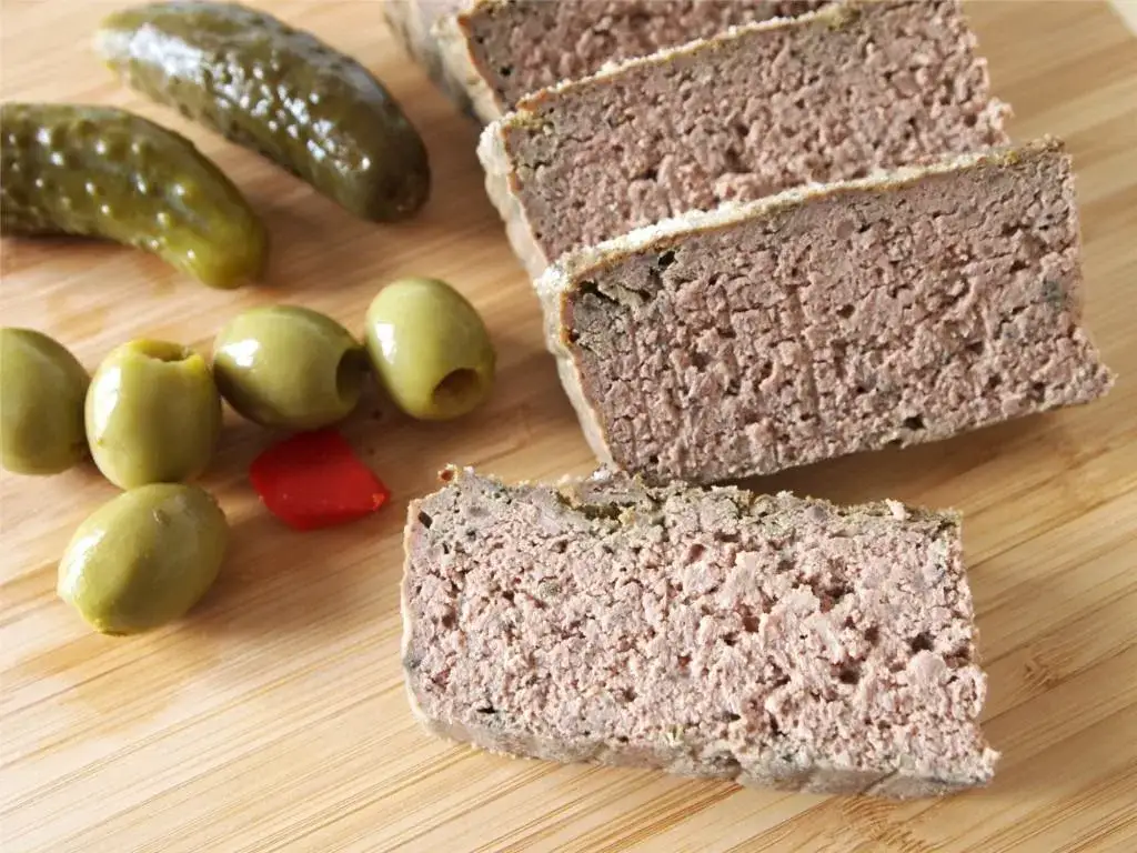 Zdjęcie Jak zrobić pasztet pieczony: przepis krok po kroku + porady