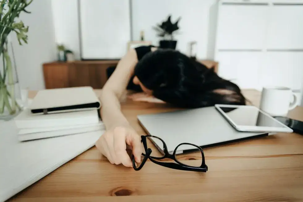 Zdjęcie Co zrobić, gdy praca wykańcza psychicznie? Sprawdzone sposoby na stres