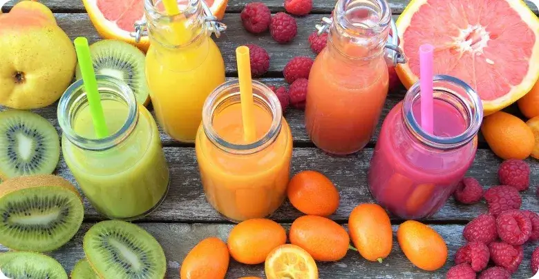 Zdjęcie Proste przepisy na zdrowe smoothie – smaczne i pożywne koktajle dla każdego