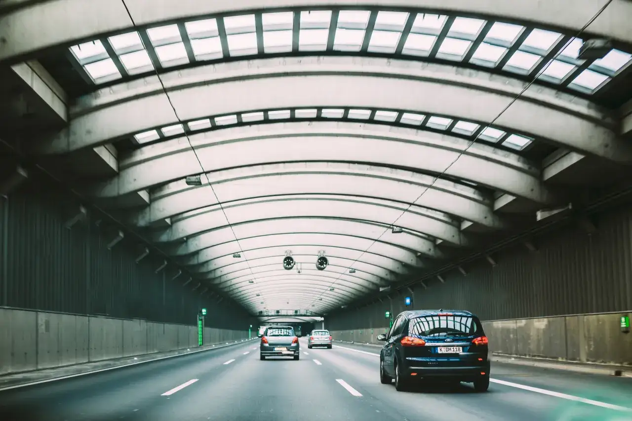 Zdjęcie Ford S-Max jaki silnik wybrać? Porównanie opcji silnikowych