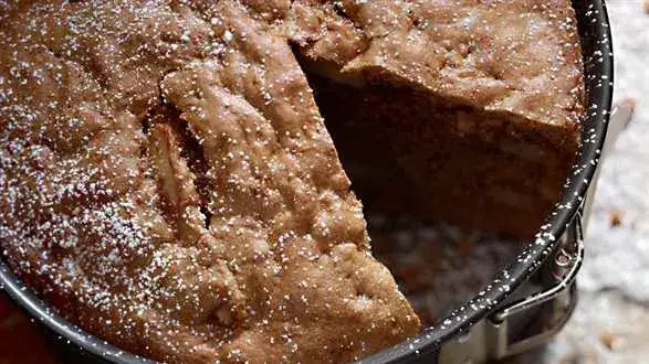 Zdjęcie Przepis na ciasto marchewkowe na dużą blachę, które zachwyci gości