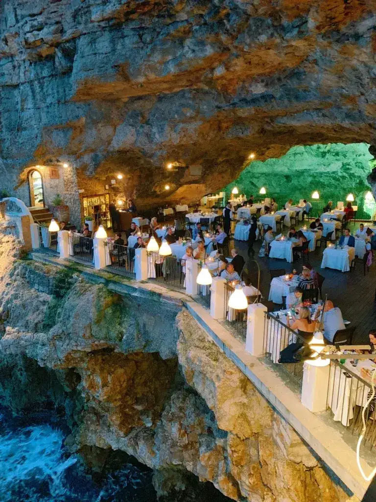 Zdjęcie Polignano a Mare gdzie zjeść: najlepsze lokalne smaki i restauracje