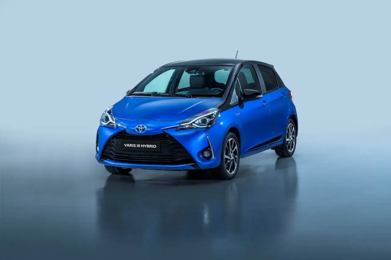 Zdjęcie Toyota Yaris Hybrid czy warto? Odkryj ukryte koszty i zalety
