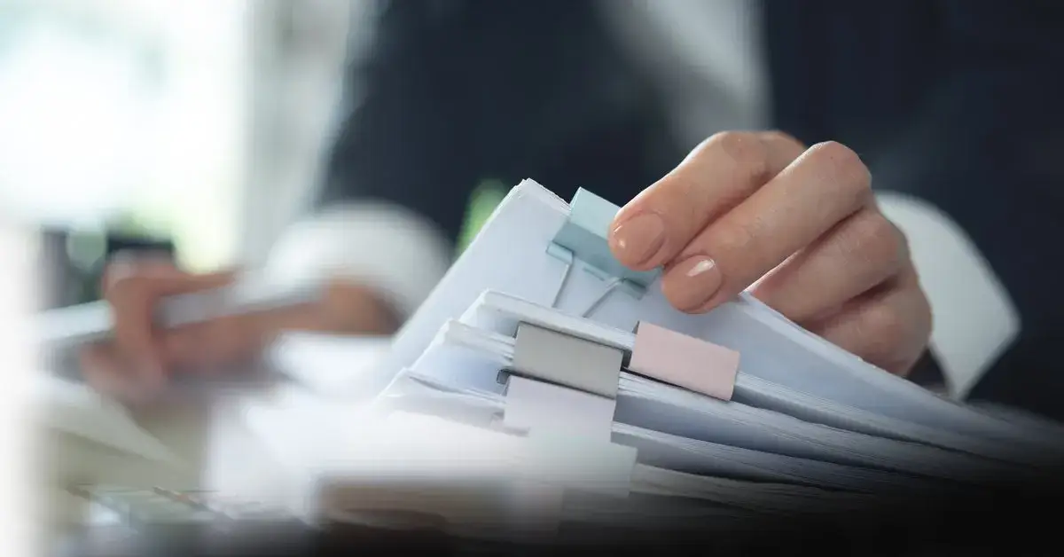 Zdjęcie Umowa zlecenie a staż pracy: Zaskakujące zasady wliczania do doświadczenia zawodowego