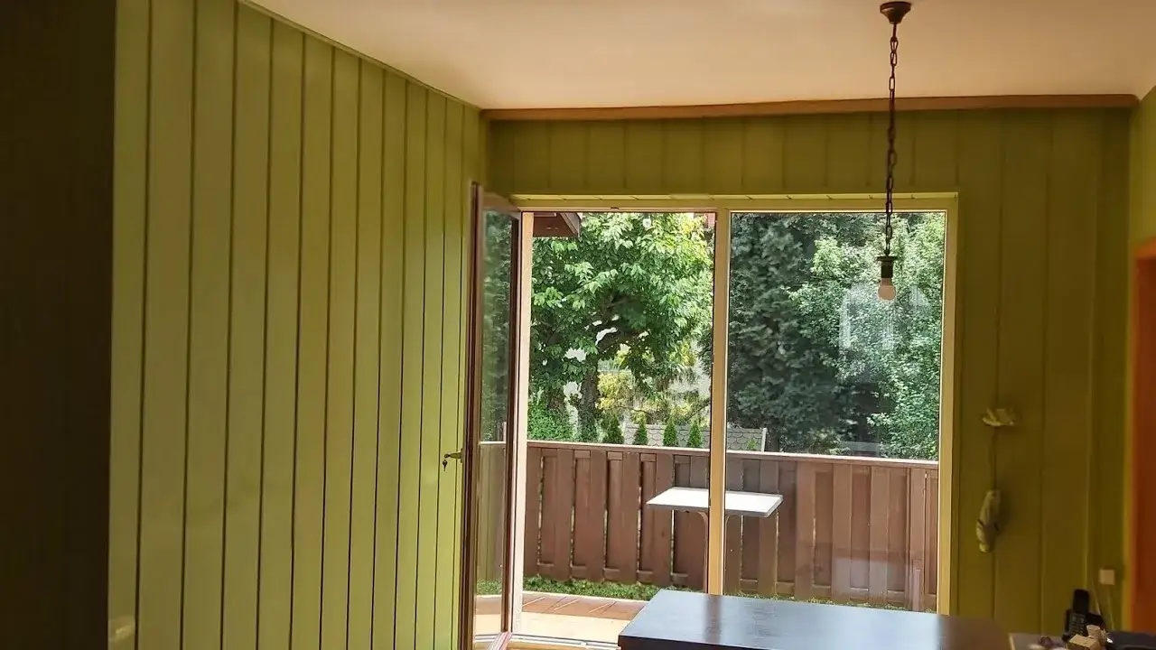 Zdjęcie Czy można pomalować panele na ścianie? 5 kroków do udanego malowania