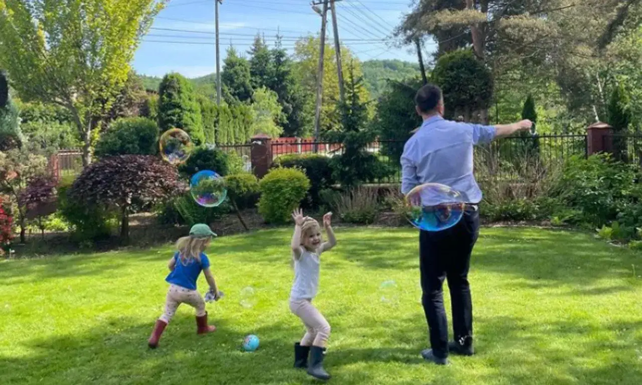 Zdjęcie Ile dzieci ma Kosiniak-Kamysz? Zaskakujące fakty o jego rodzinie