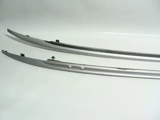 Zdjęcie Jak zdjąć listwy dachowe Opel Astra H bez uszkodzeń - krok po kroku