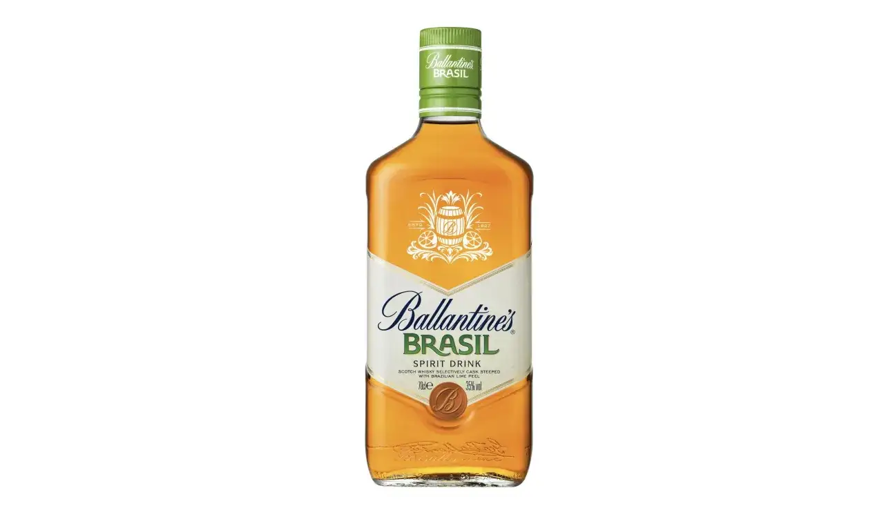 Zdjęcie Najlepsze przepisy na drinki z Ballantine's Brasil, które zaskoczą gości