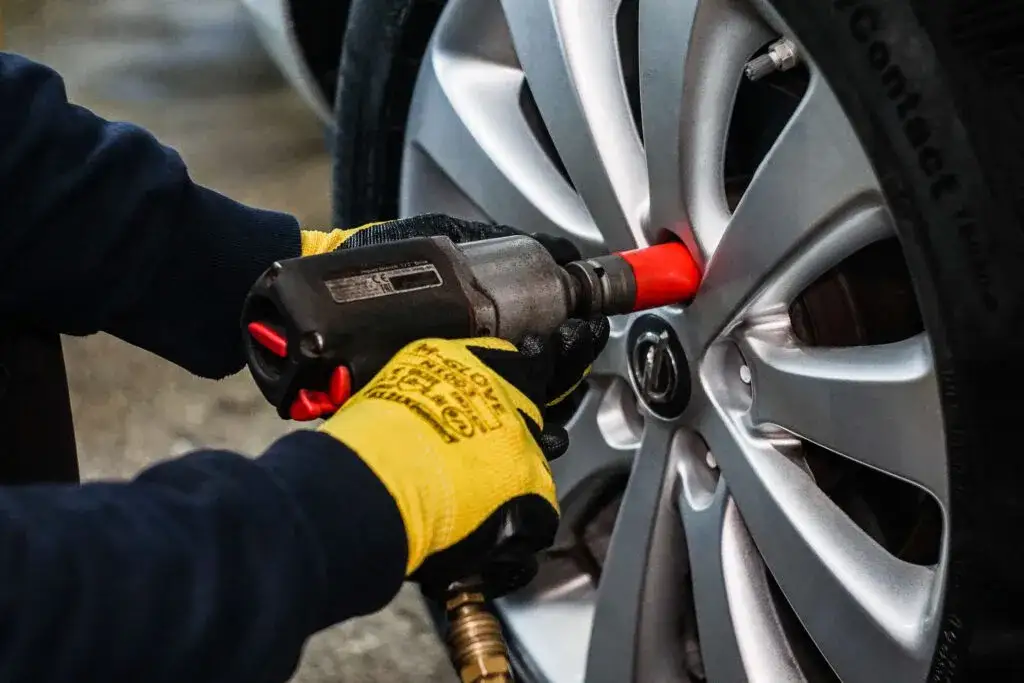 Zdjęcie Felga 18 8.5 jaka opona - uniknij błędnego wyboru opon