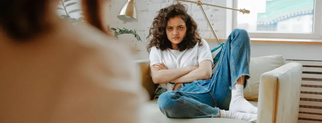 Zdjęcie Dojrzewanie i Emocje: Jak Nasz Umysł Zmienia Się w Okresie Dorastania