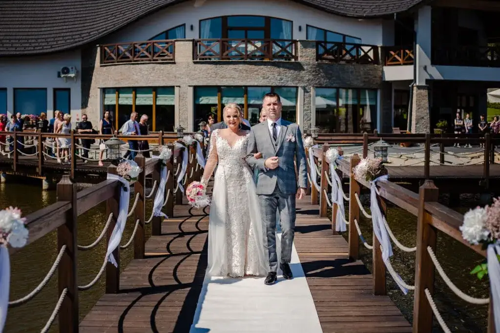 Zdjęcie Jakie dane świadków do ślubu cywilnego? Sprawdź, co musisz wiedzieć