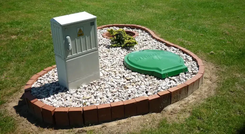 Zdjęcie Jak prawidłowo wykonać odpowietrzenie oczyszczalni przydomowej - poradnik