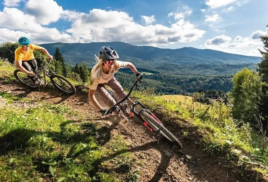 Zdjęcie Mosorny Groń trasy rowerowe - odkryj najlepsze szlaki dla każdego