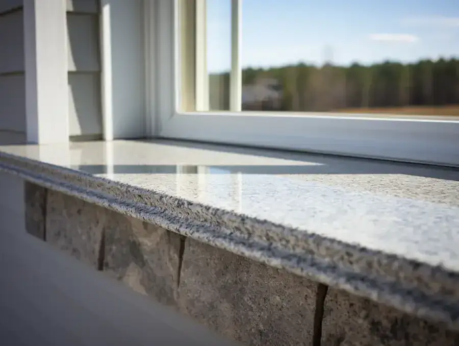 Zdjęcie Idealne parapety: Ile powinny wystawać, aby uchronić dom przed wilgocią?