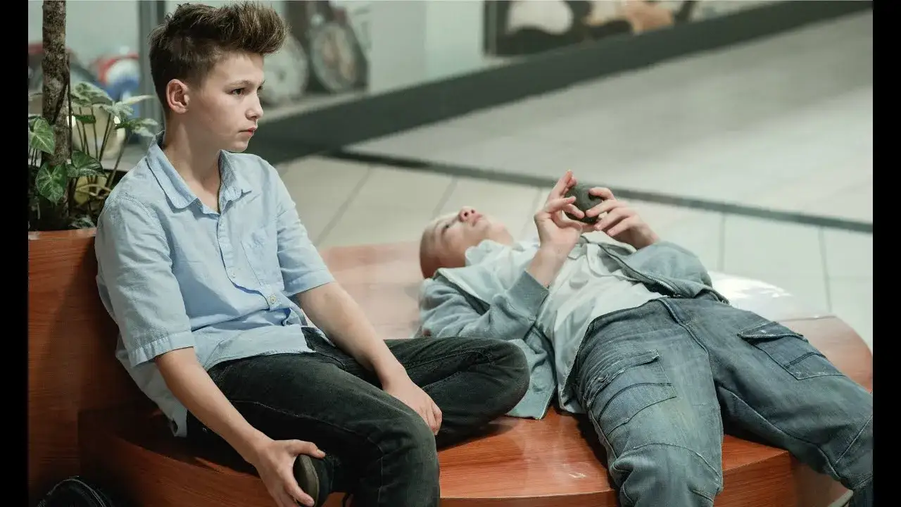 Zdjęcie Gdzie obejrzeć film Plac zabaw online? Sprawdź dostępność na Netflix