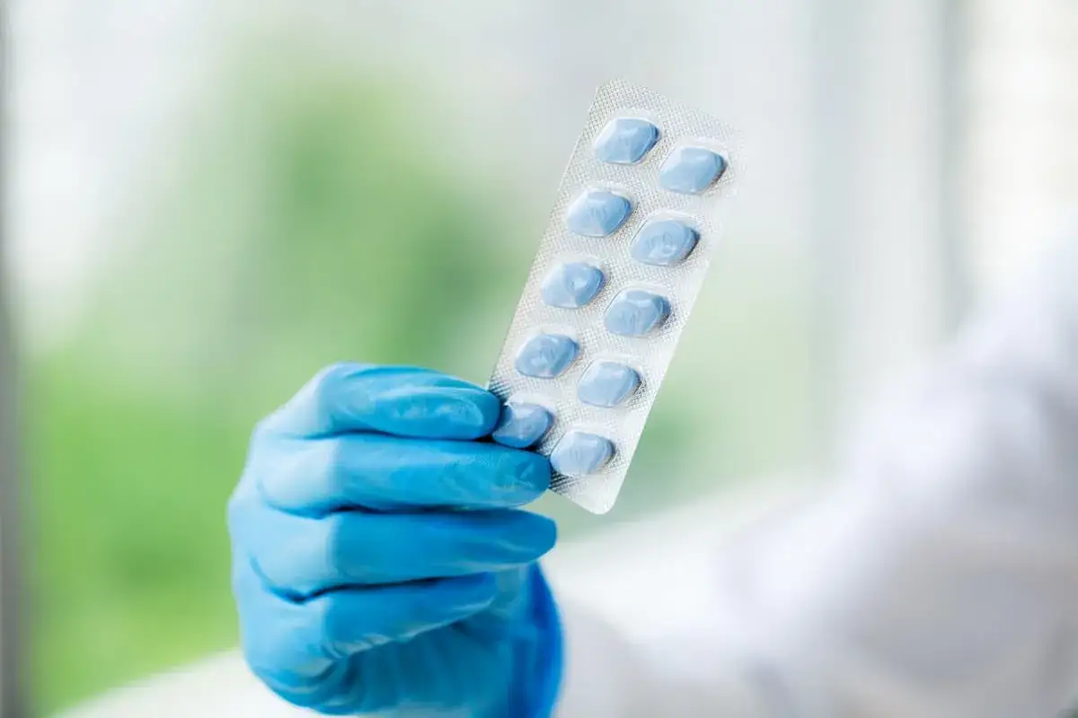 Zdjęcie Mesnil lek na potencję – czy naprawdę działa i jakie ma skutki?