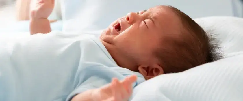 Zdjęcie Zaparcia u niemowlaka objawy - jak rozpoznać i co zrobić, by pomóc