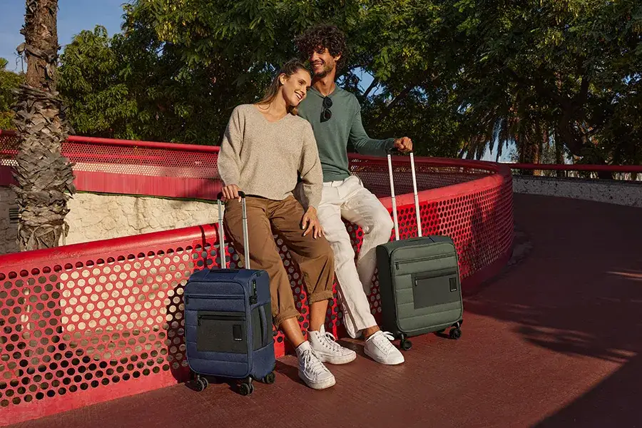 Zdjęcie Jak wygląda bagaż podręczny? Wymiary, waga i co można zabrać bez problemu