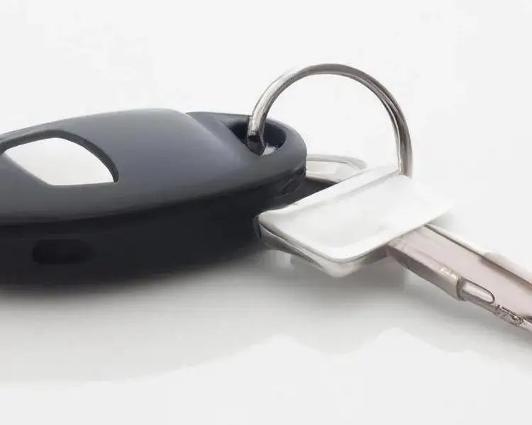 Zdjęcie Co po kupnie samochodu? Uniknij błędów i poznaj ważne formalności