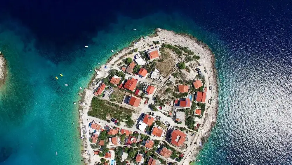 Zdjęcie Czy w Chorwacji jest bezpiecznie? Poznaj prawdę o zagrożeniach i ryzykach