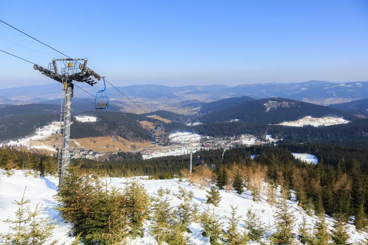 Zdjęcie Czarna Góra gdzie leży? Odkryj jej ukryte piękno i lokalizację