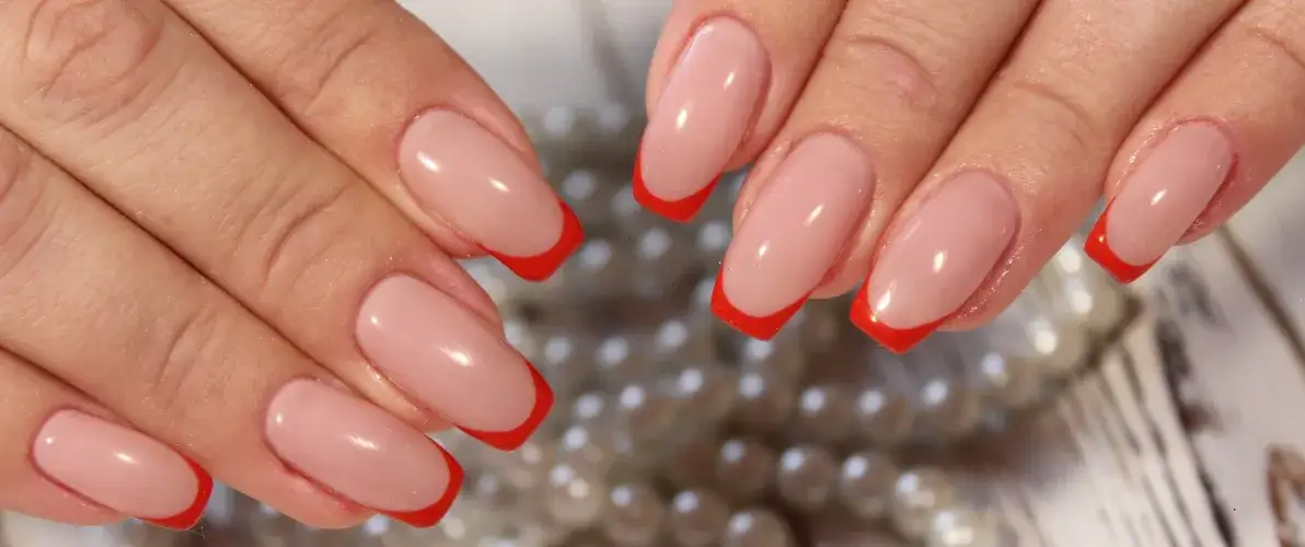 Zdjęcie Jaki lakier do french manicure? Wybierz idealny dla siebie