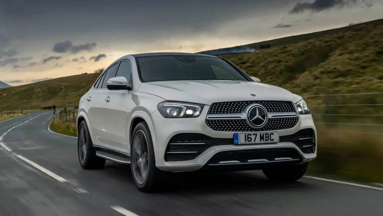 Zdjęcie Mercedes GLE 400 d - luksusowy SUV, który zaskakuje komfortem i mocą
