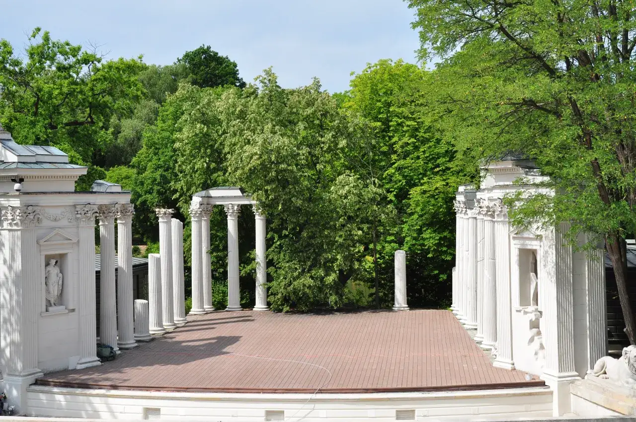 Zdjęcie Najlepsze atrakcje w Mokotowie, które musisz zobaczyć z rodziną