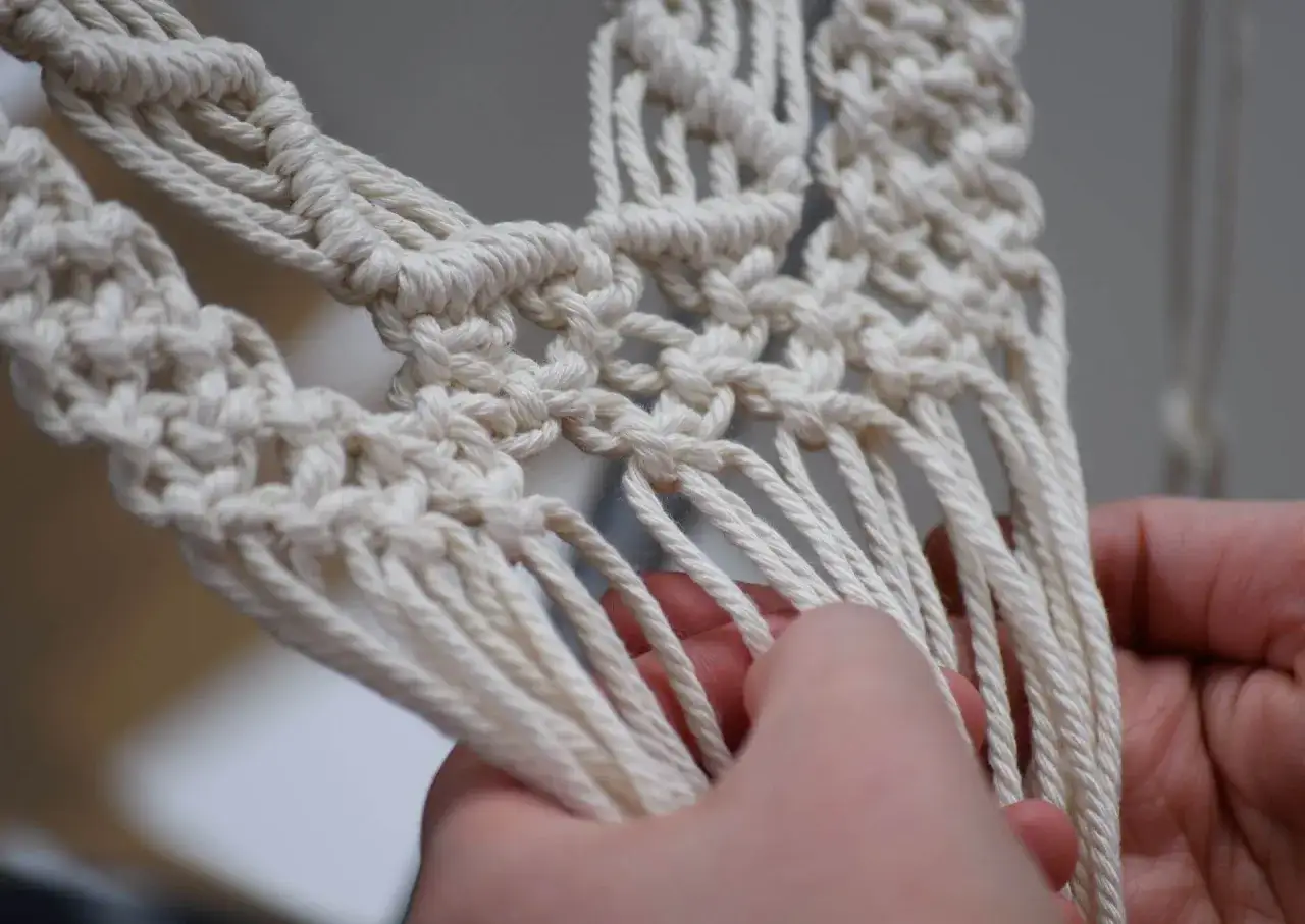 Zdjęcie Jaki sznurek do kwietnika? Odkryj idealne materiały i grubości