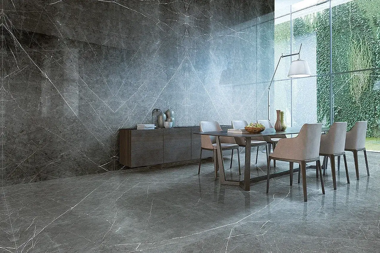 Zdjęcie Jak wyczyścić kamień dekoracyjny na ścianie i uniknąć uszkodzeń