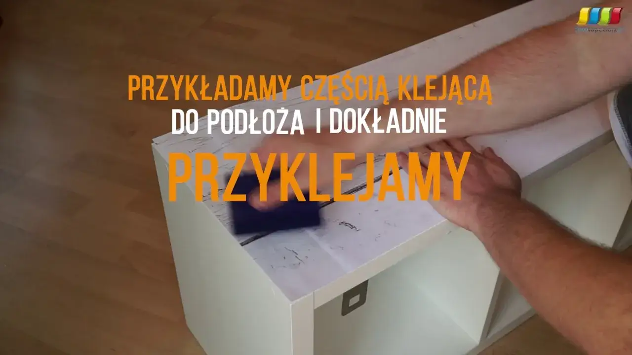 Zdjęcie Jak okleić meble okleiną - uniknij najczęstszych błędów i zyskaj efektowny wygląd