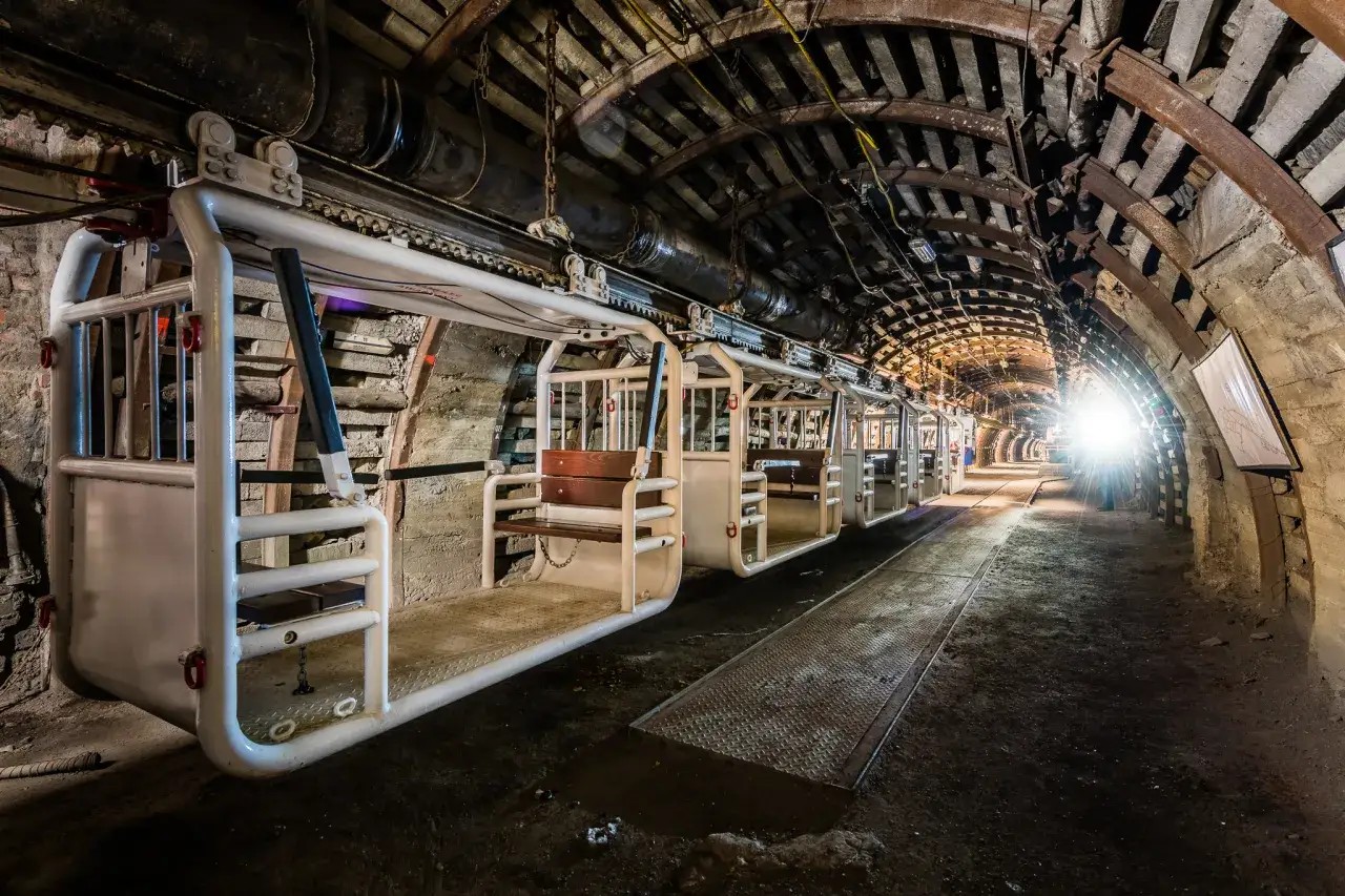 Zdjęcie Aktualne ceny biletów i trasy zwiedzania kopalni Guido w Zabrzu 2025