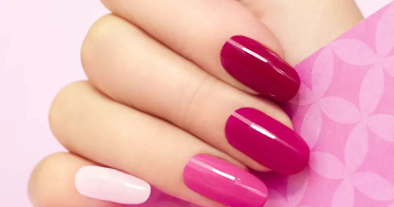 Zdjęcie Paznokcie żelowe co to? Odkryj ich zalety i jak je pielęgnować