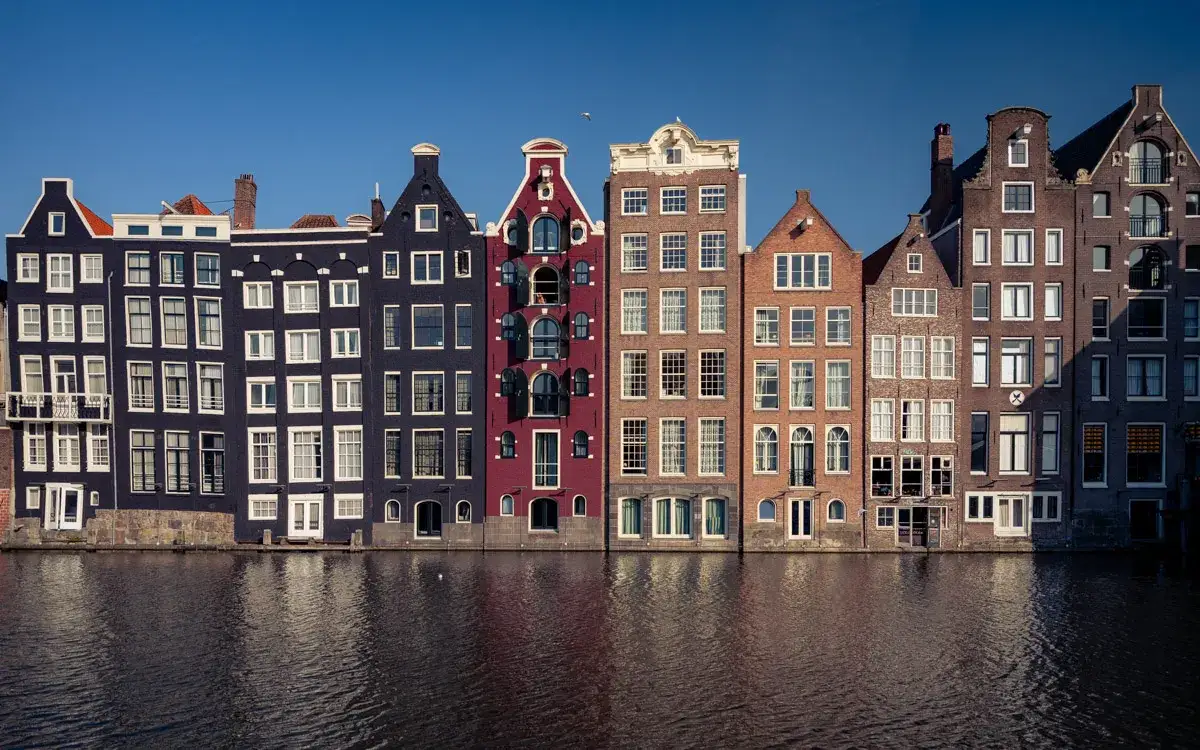 Zdjęcie Co warto zwiedzić w Amsterdamie: 10 atrakcji, które musisz zobaczyć