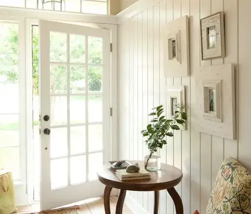 Zdjęcie Jak pomalować boazerię farbą kredową – szybki sposób na efektowne wnętrze