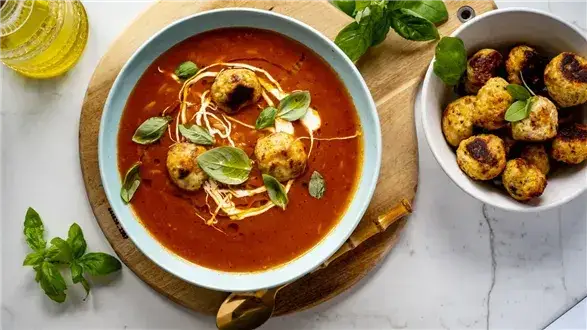 Zdjęcie Jaką zupę na imprezę? Sprawdzone przepisy na wyjątkowe smaki