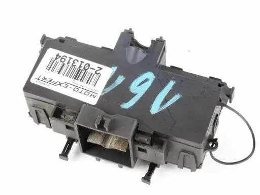 Zdjęcie Gdzie są bezpieczniki w Mercedesie C Klasa? Oto wszystko, co musisz wiedzieć